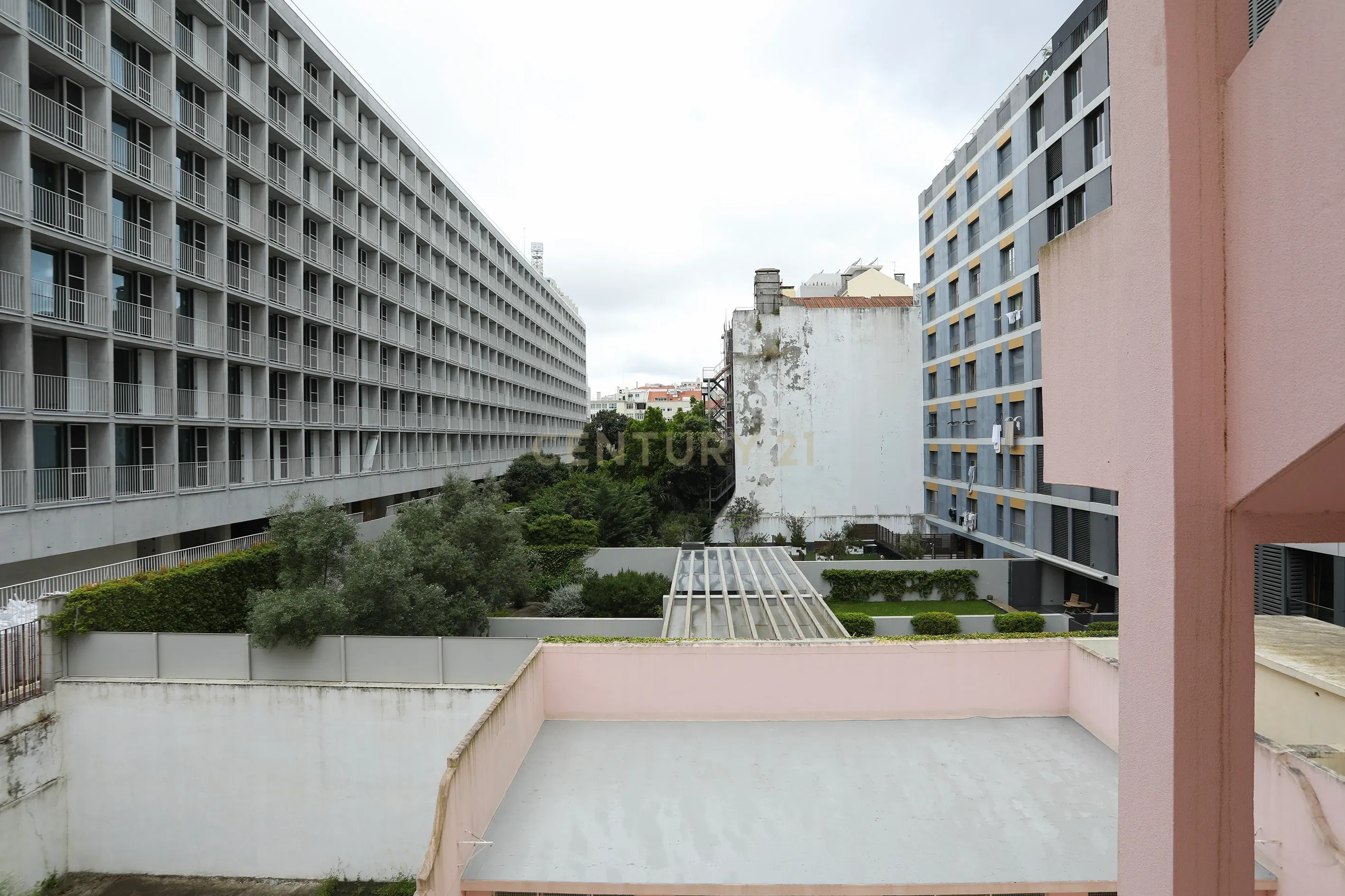 T2 | Entrecampos | 3º Andar com Elevador | 450.000€ - Image 16