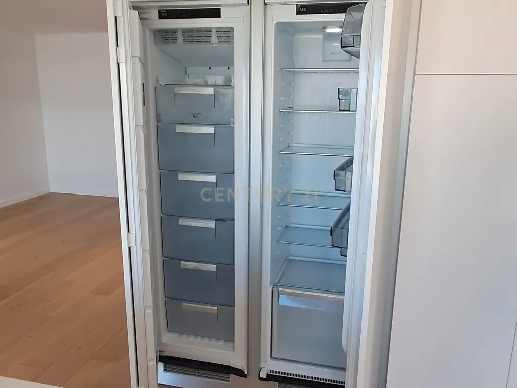 Luxuoso Apartamento T2 em Carcavelos Cascais - Image 8