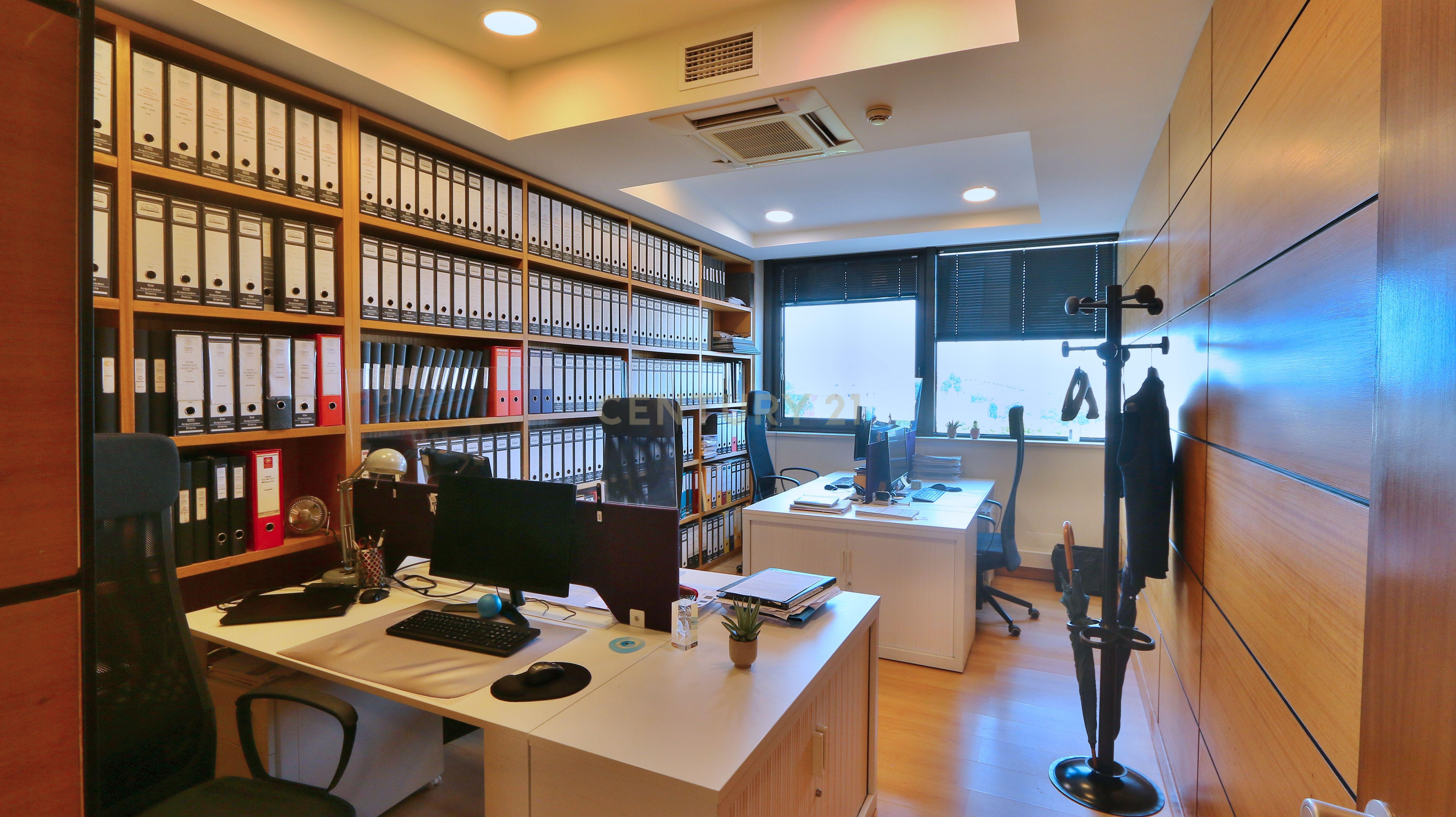 Escritório de 276 m² no Centro Empresarial de Telheiras – Lisboa - Image 27