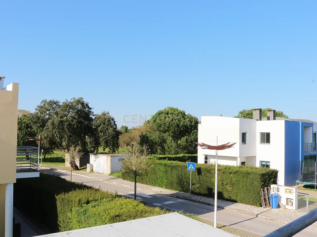 Moradia T3 com Piscina Privativa | Viver com tranquilidade no Palmela Village - Image 19