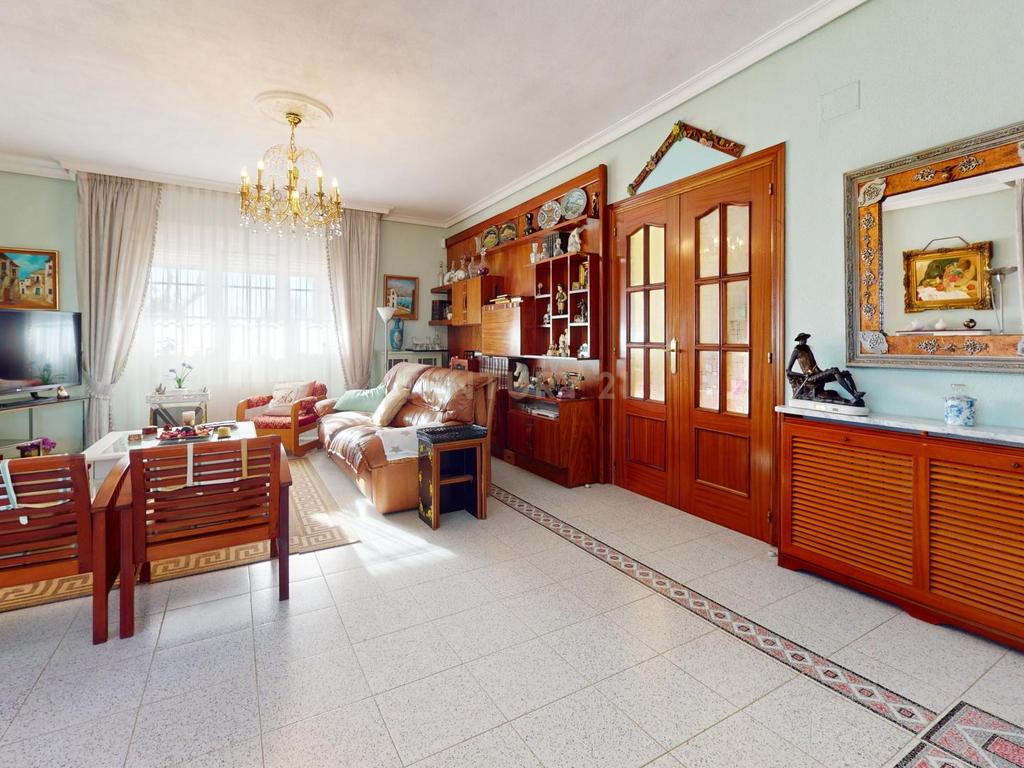 undefined - Image 4
