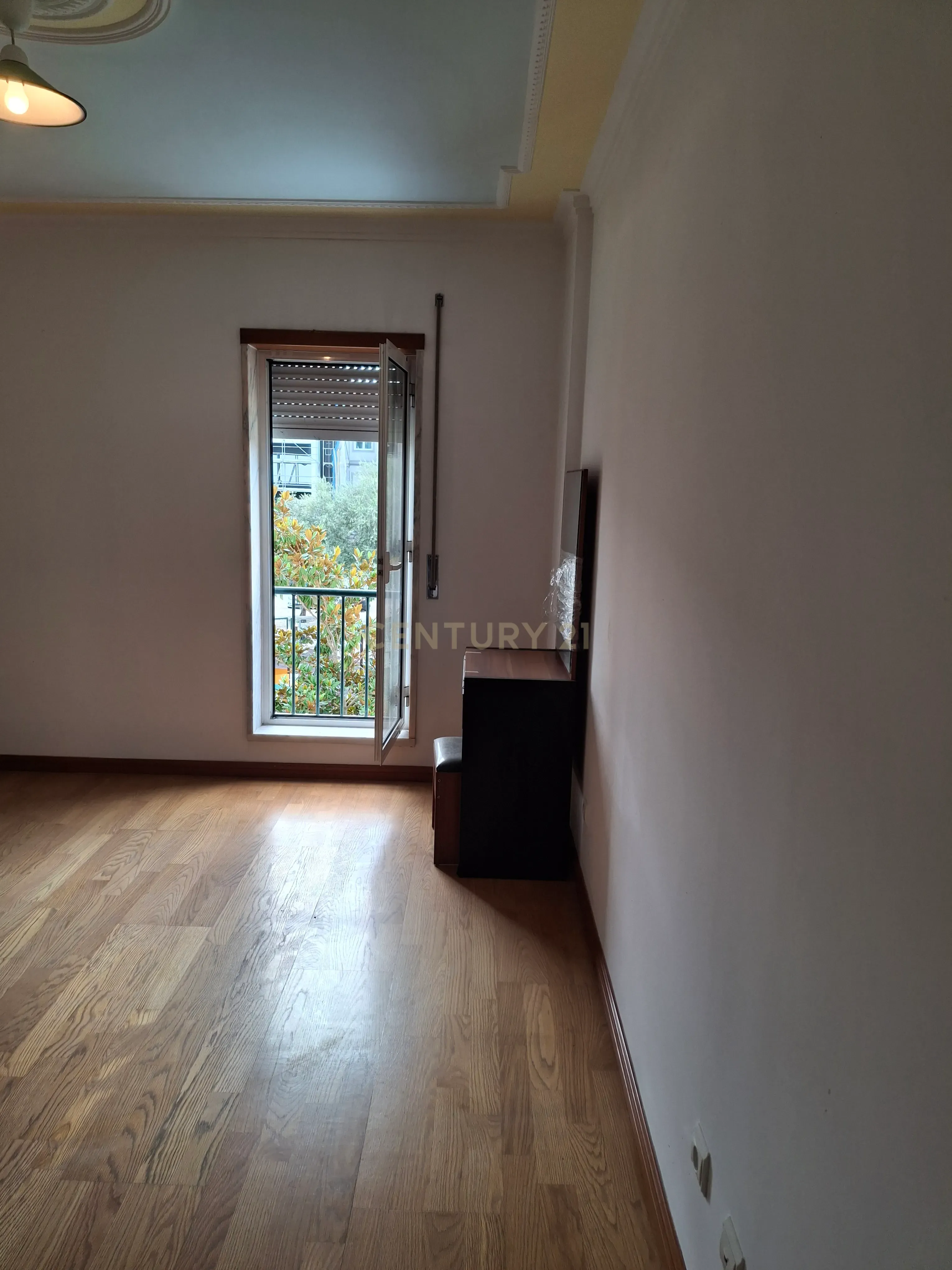 Fotografia 8 de Apartamento T3 para Arrendamento – Coina