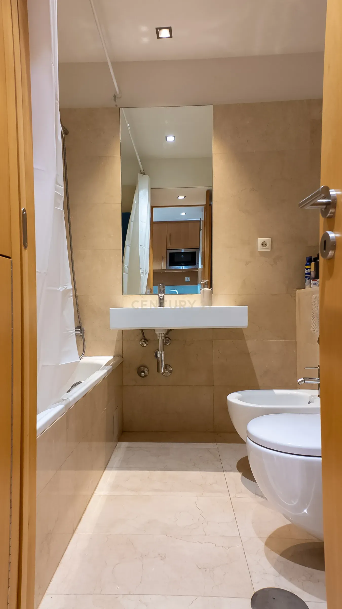 Apartamento T0 junto ao NorteShopping - Image 11