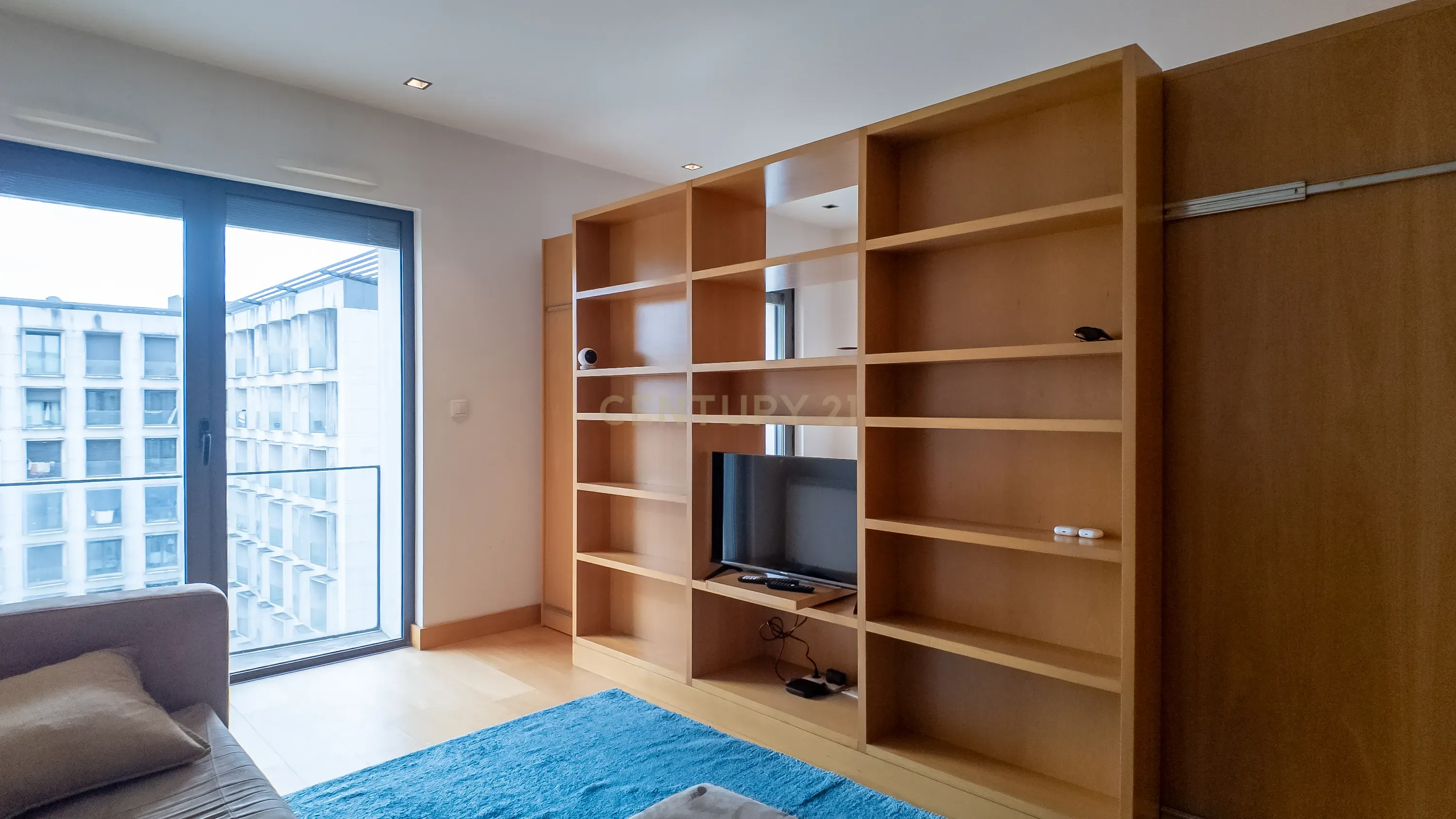 Apartamento T0 junto ao NorteShopping - Image 1
