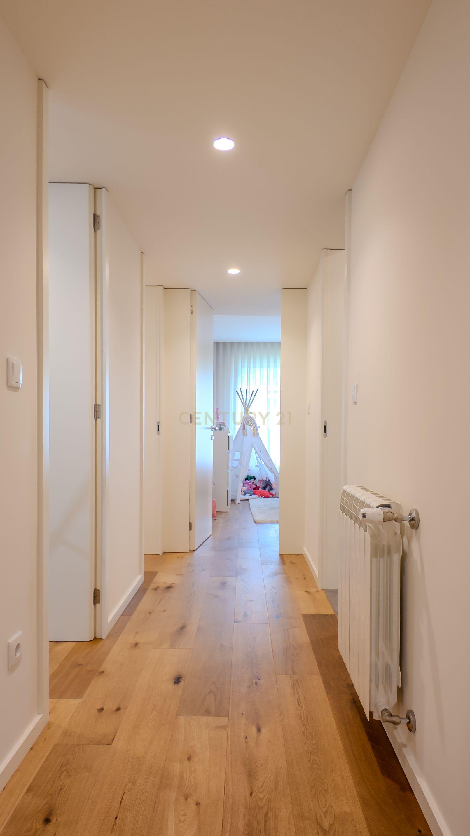APARTAMENTO T3 MODERNO NA MADALENA VILA NOVA DE GAIA  - Image 20