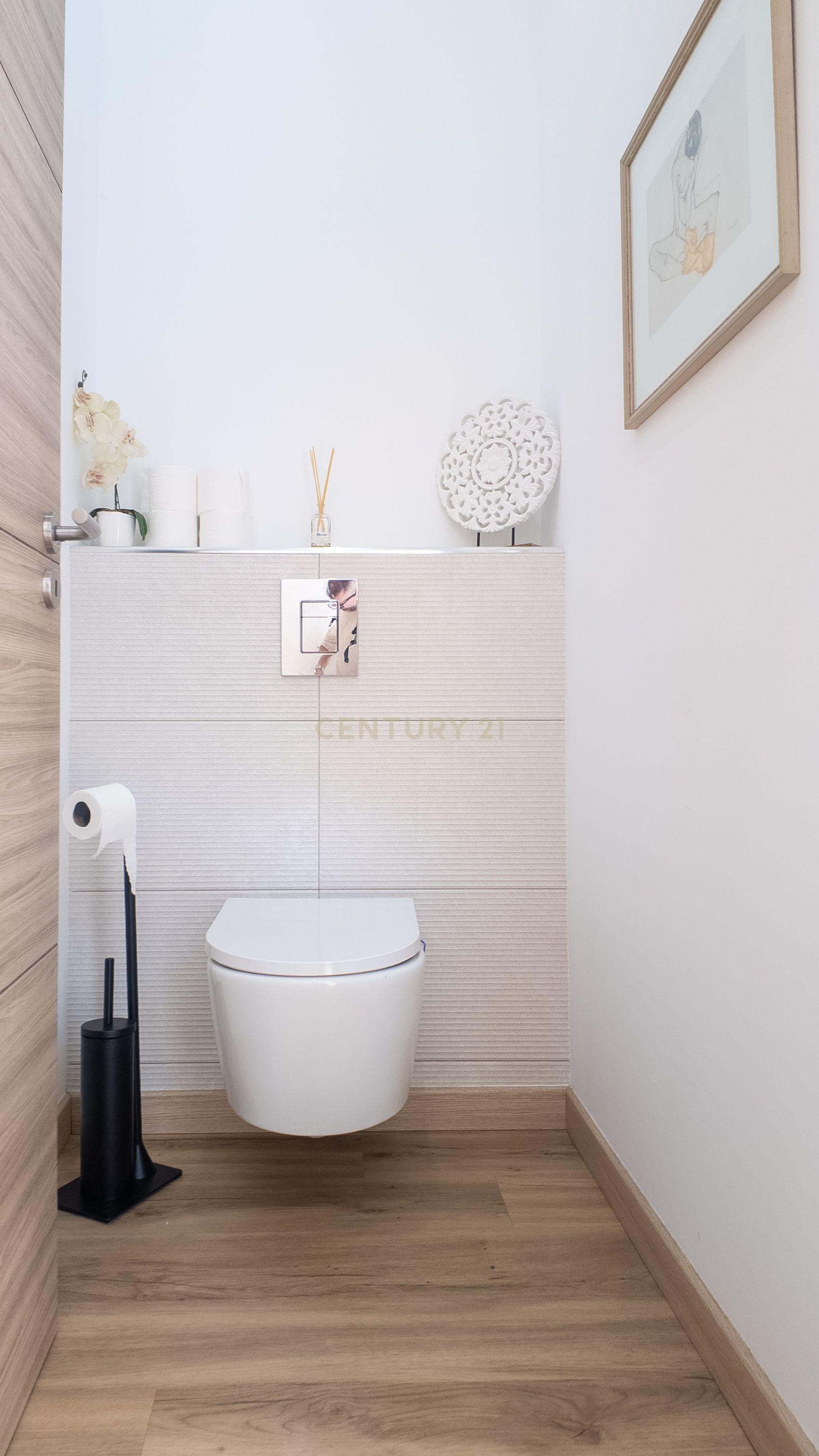 Luxuosa Moradia Nova em Sanguedo com Jardim e Garagem, 25 min Porto e 15 min Espinho - Image 27