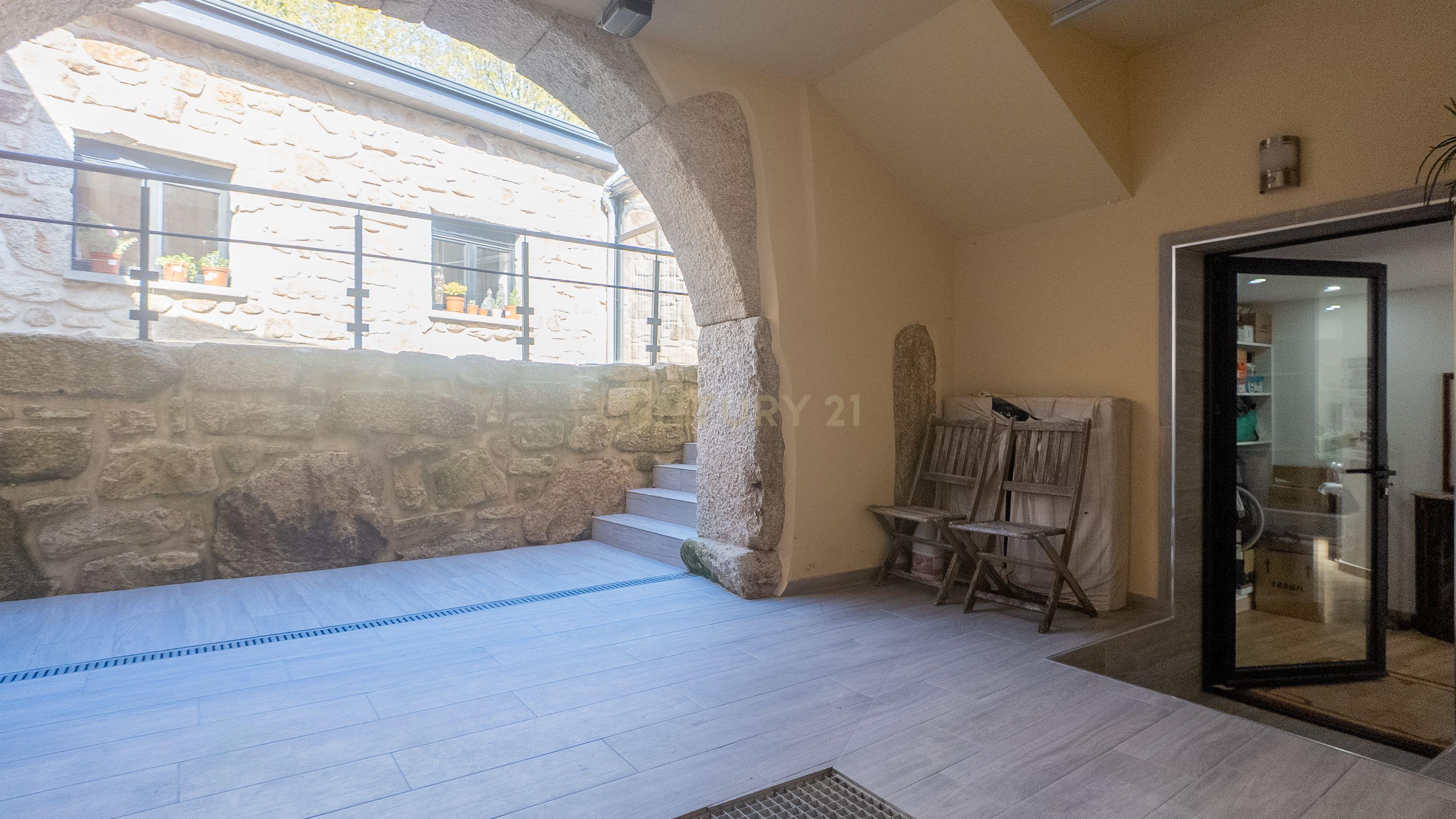 Luxuosa Moradia Nova em Sanguedo com Jardim e Garagem, 25 min Porto e 15 min Espinho - Image 42