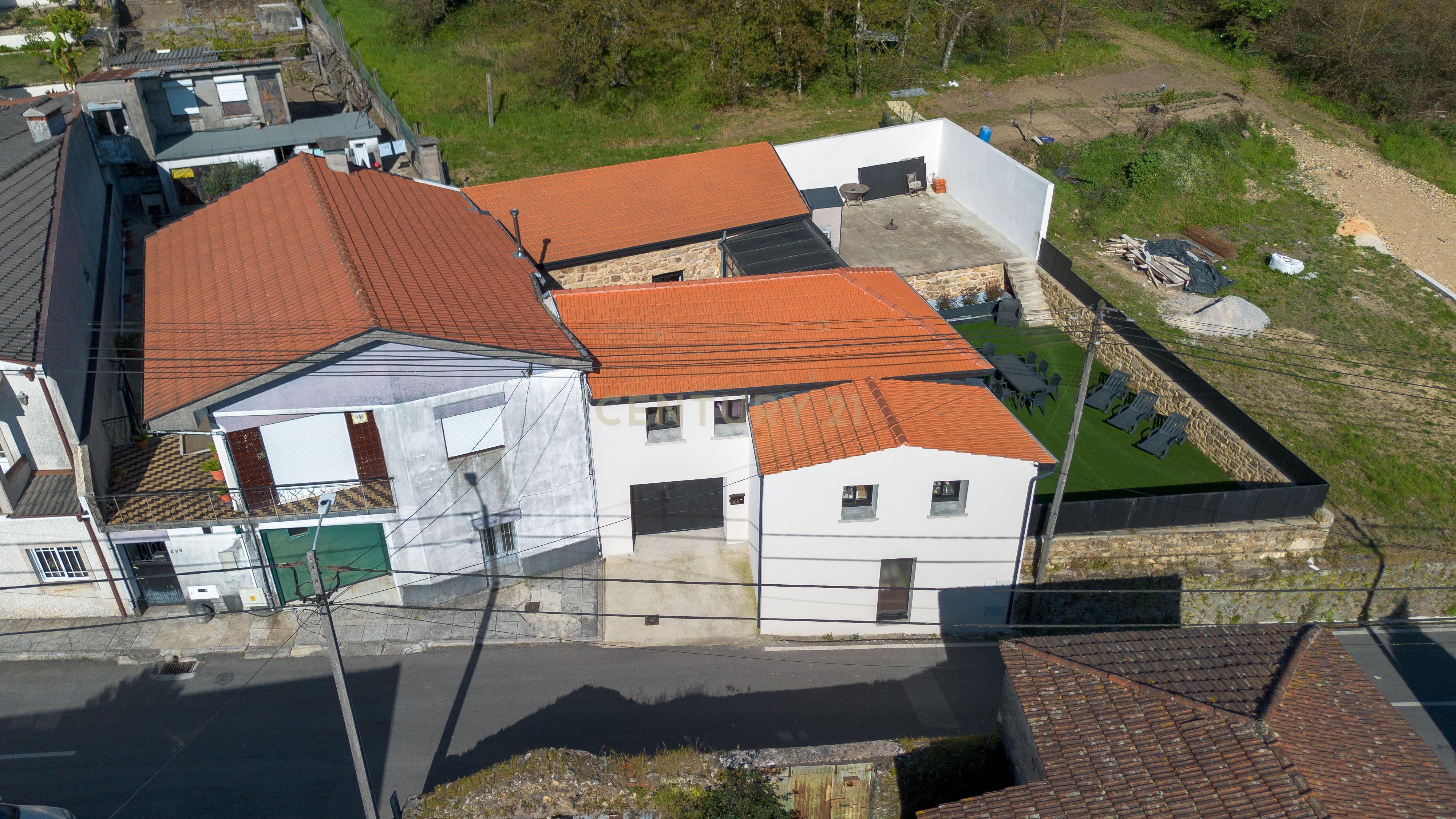 Luxuosa Moradia Nova em Sanguedo com Jardim e Garagem, 25 min Porto e 15 min Espinho - Image 51