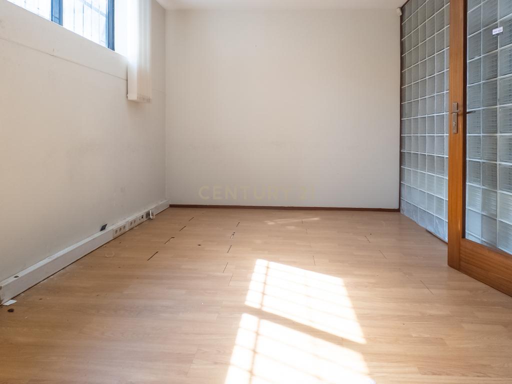 Loja com 244m2 na Rua da Constituição para Venda - INVESTIDORES - Image 14