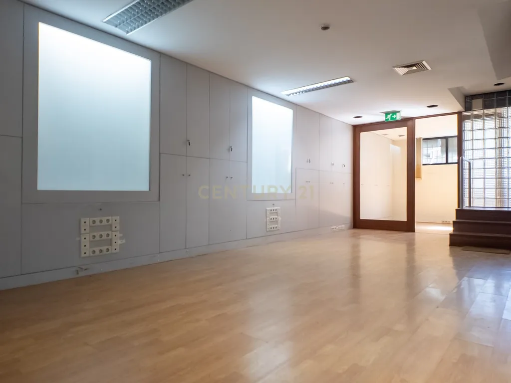 Loja com 244m2 na Rua da Constituição para Venda - INVESTIDORES - Image 12