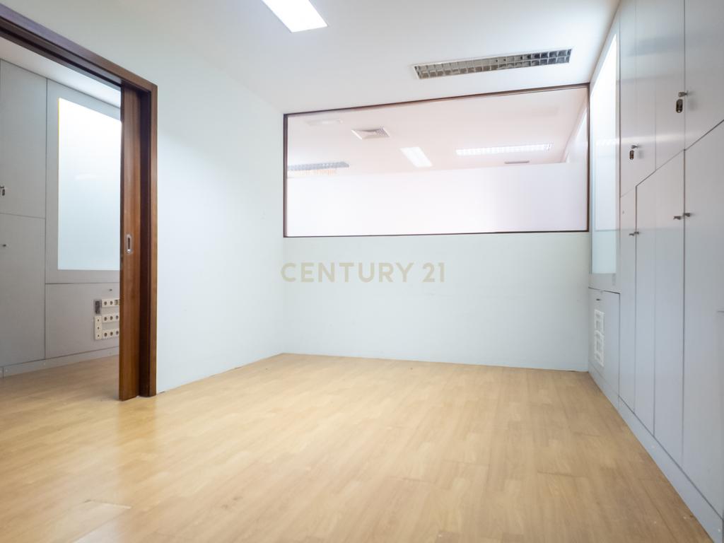 Loja com 244m2 na Rua da Constituição para Venda - INVESTIDORES - Image 16