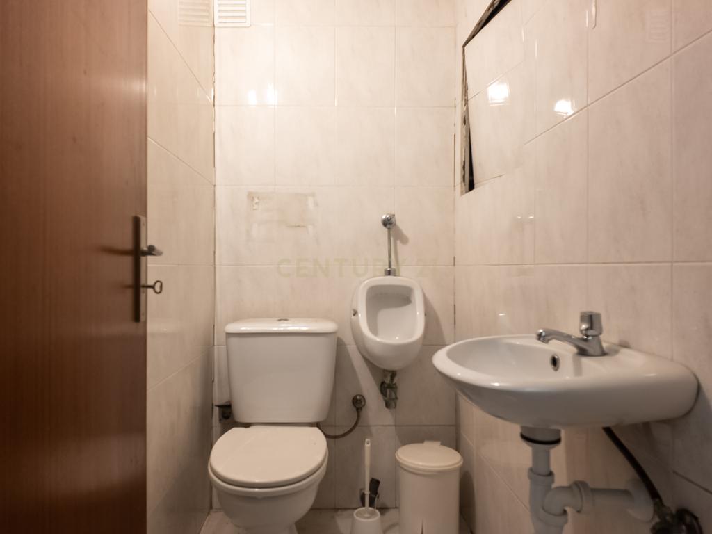 Loja com 244m2 na Rua da Constituição para Venda - INVESTIDORES - Image 19