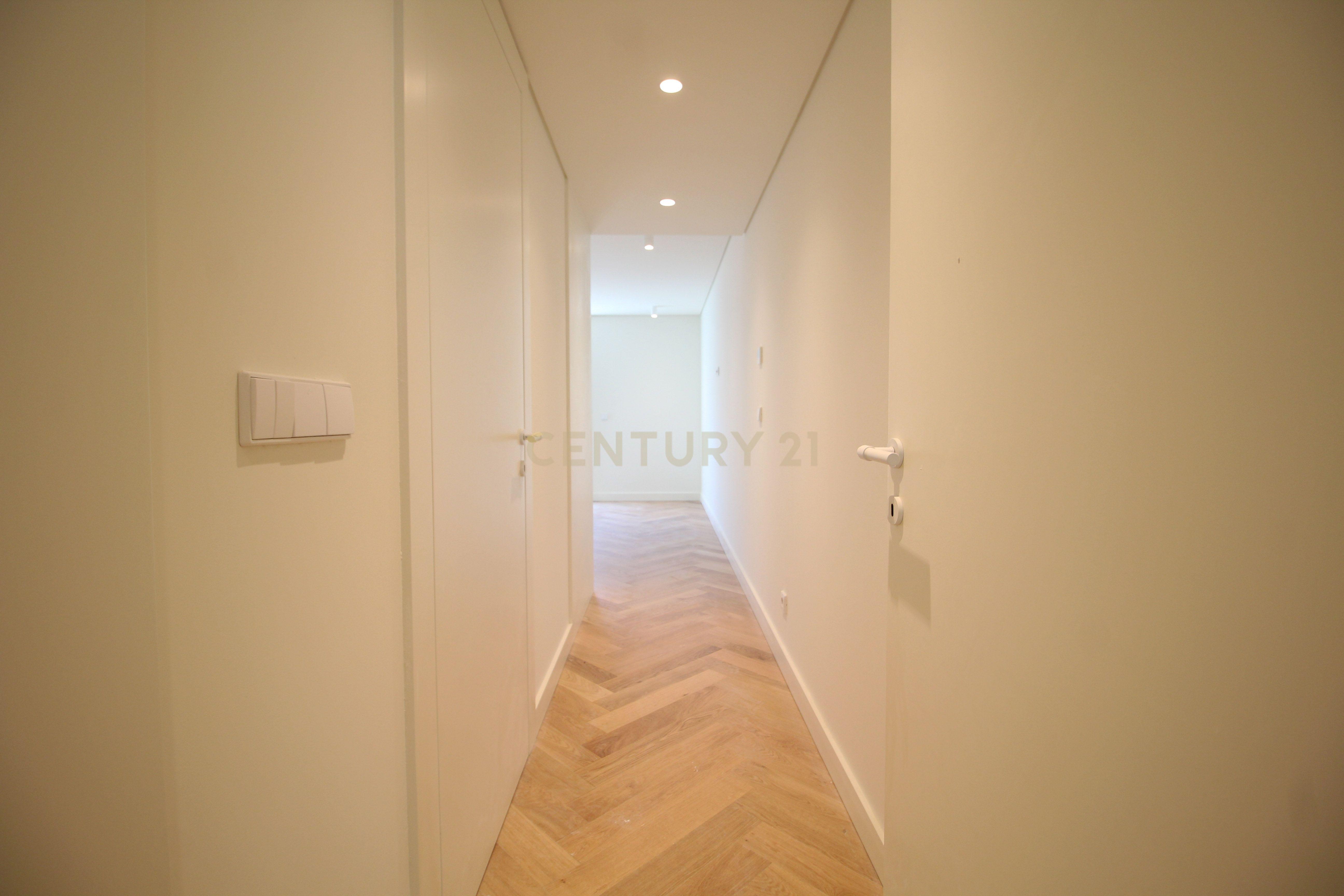 Fotografia 8 de Luxuoso apartamento T3 em Alcântara, Lisboa