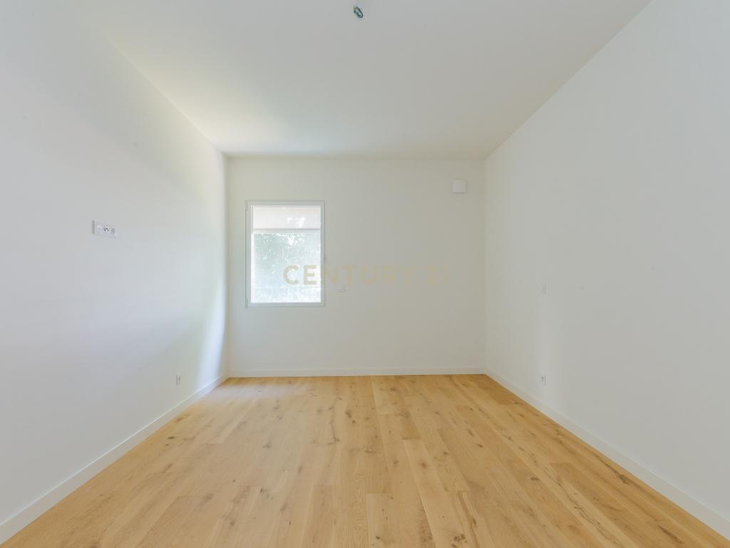 Apartamento T2 Novo a estrear em Areeiro - Image 18