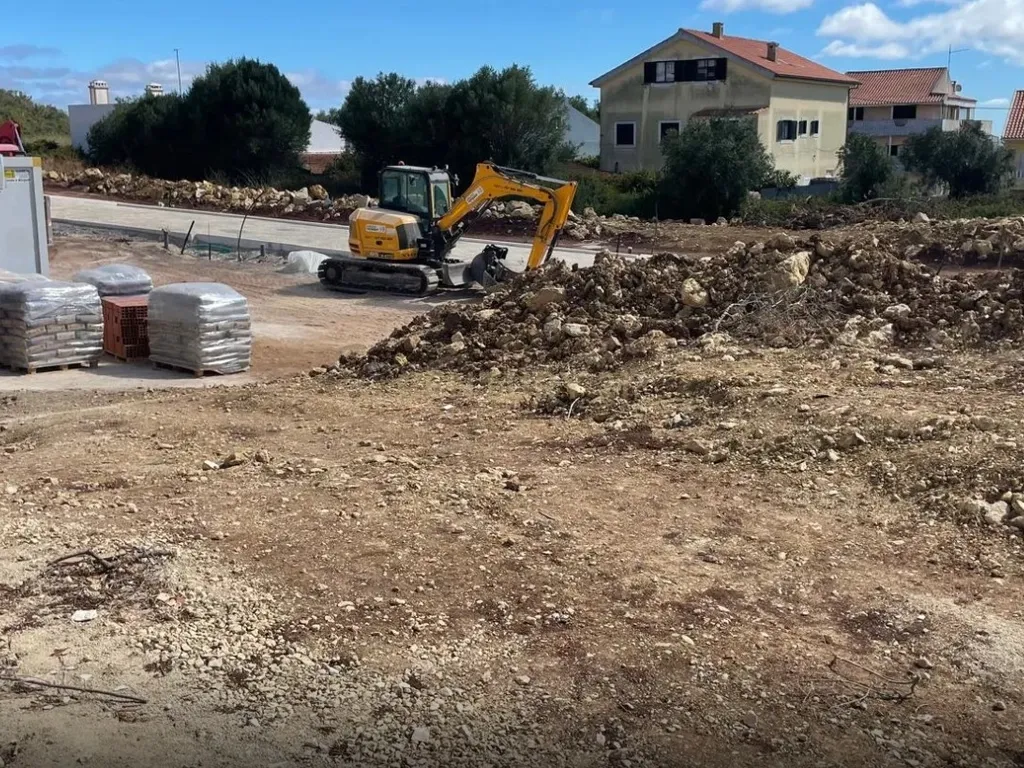 Terreno Urbano em Loteamento Aprovado - Montemor - Image 8