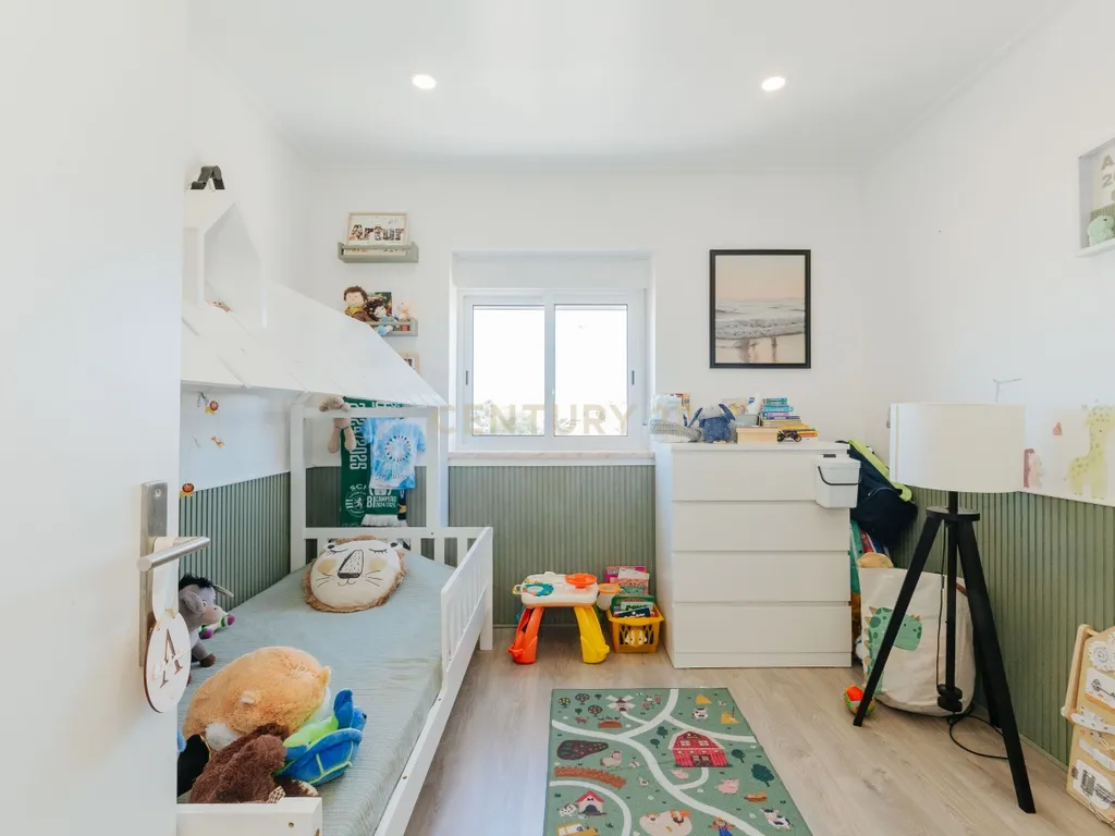 Apartamento T2+1 Renovado em Alhos Vedros - Image 15