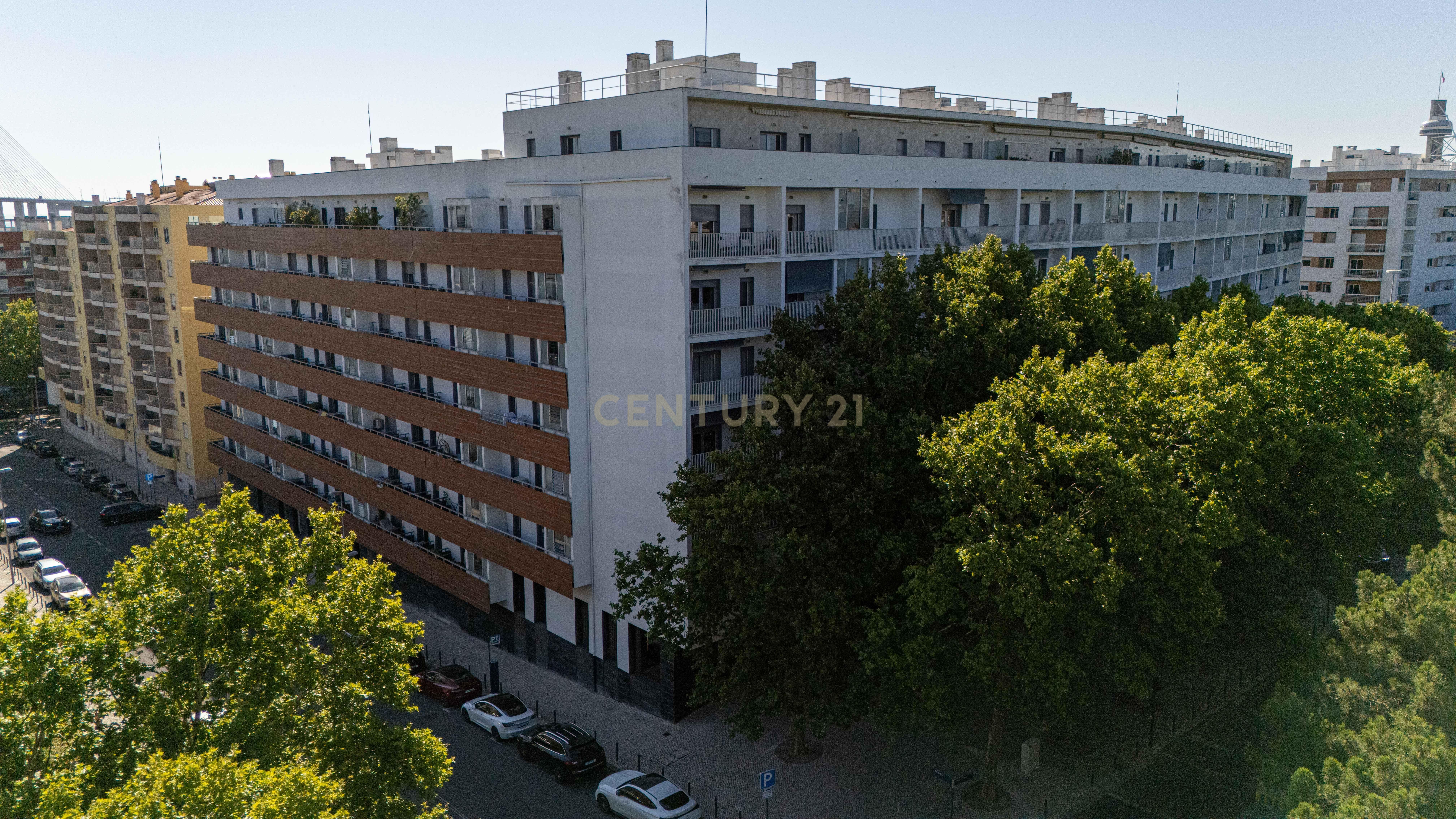 Fotografia 12 de Loja Premium no Parque das Nações | 205 m² | Saída de Fumos | 3 Lugares de Estacionamento