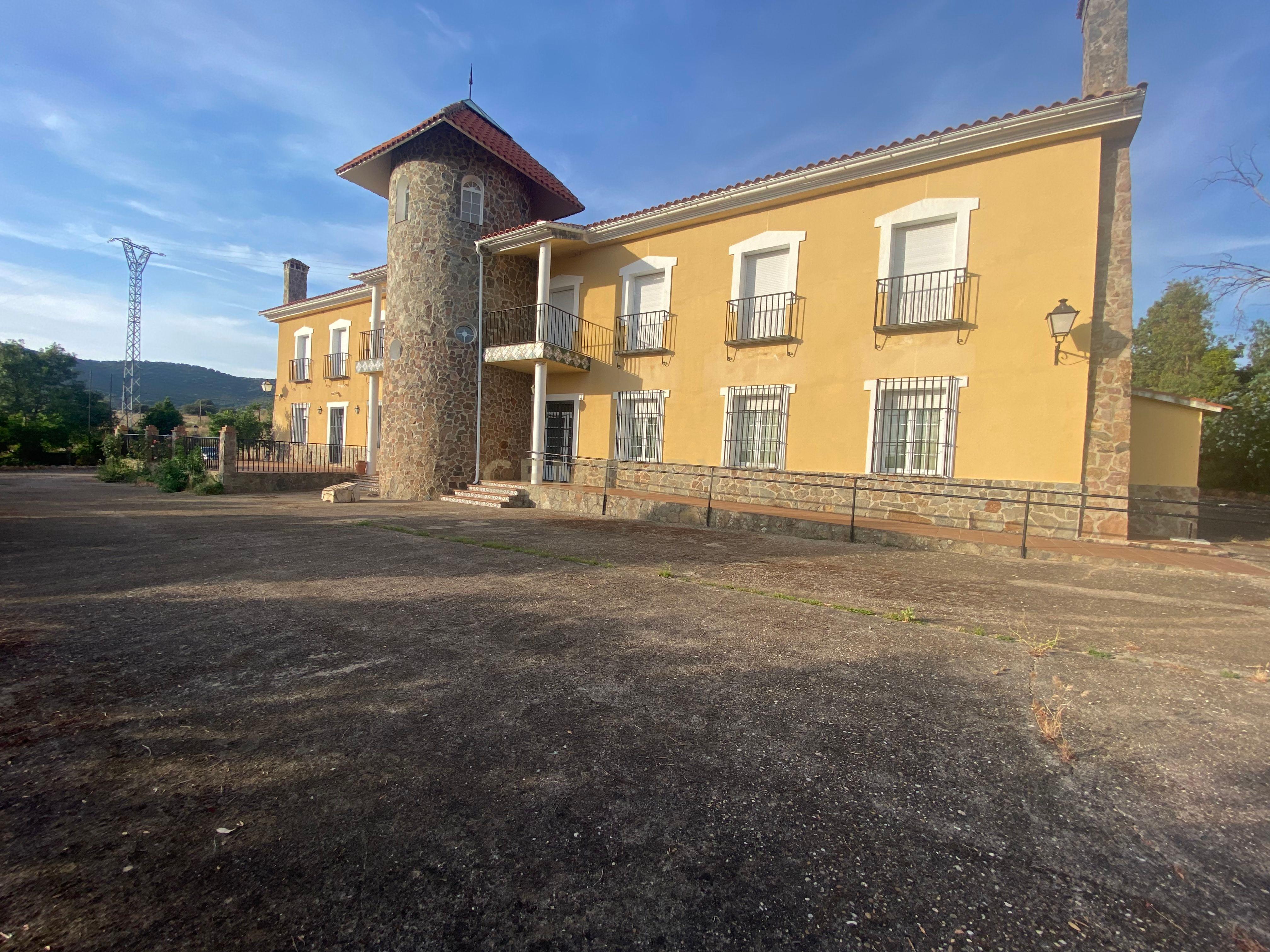 undefined - Image 17
