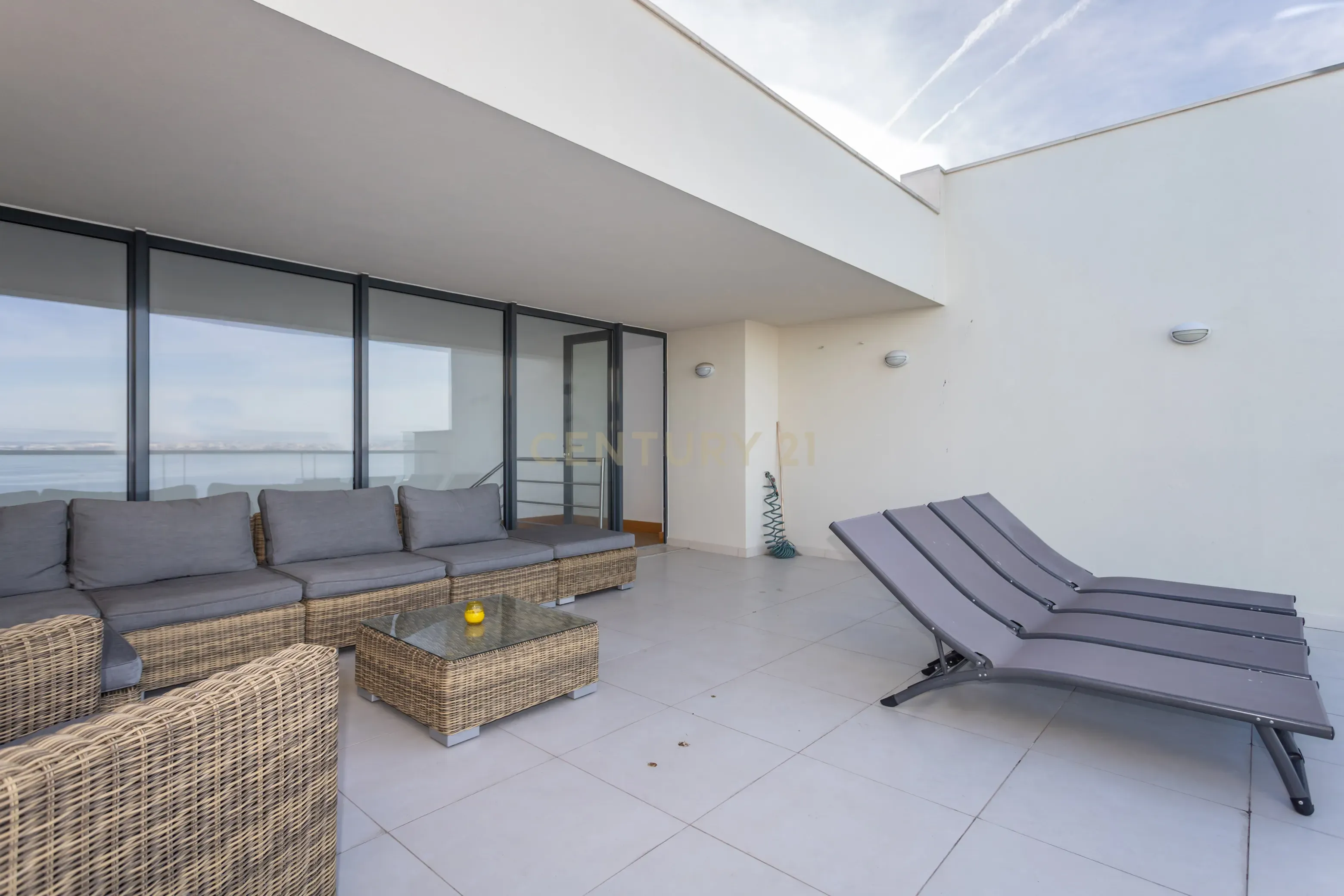 Apartamento T3 em Condomínio de Luxo - River Terraces - Image 44