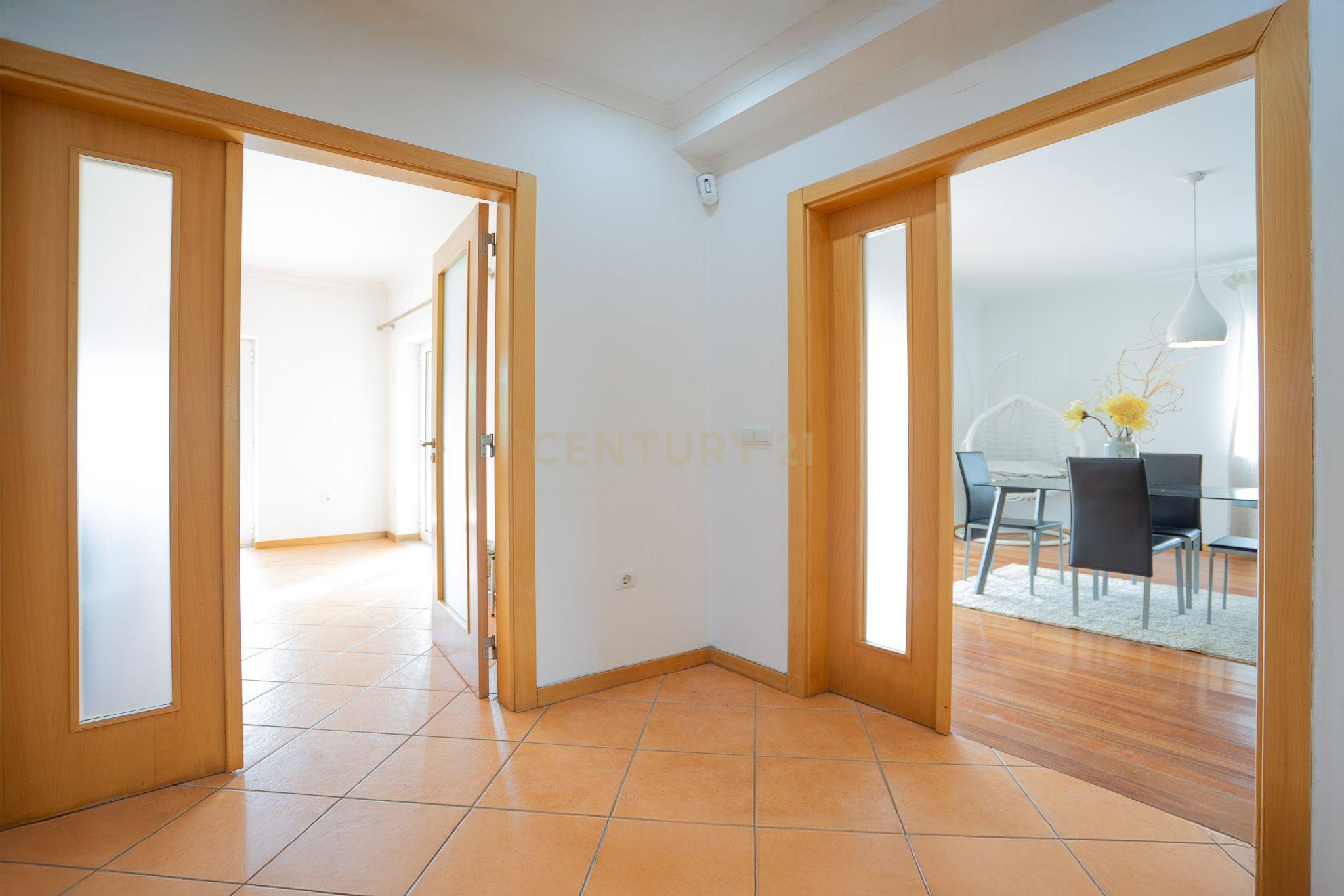 Moradia T4 - Lousã - Image 14