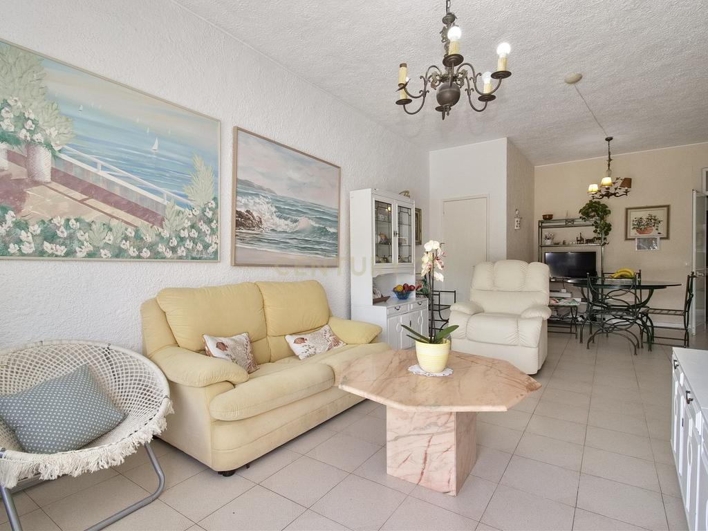 Apartamento T1+2 na Histórica Aldeia do Castelo de Sesimbra - Image 9