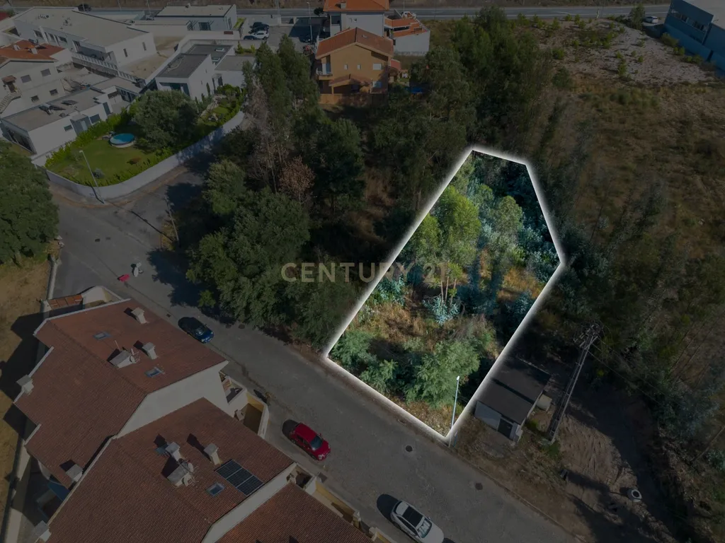 Terreno Urbano em Gondomar - Oportunidade Única por 67.000€ - Image 1