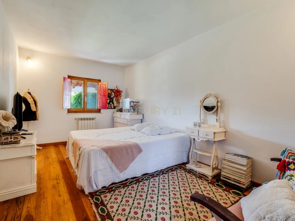 Moradia na Costa Alentejana de 4 Quartos e Arquitetura Tradicional com Piscina e Jardim – Odemira - Image 19