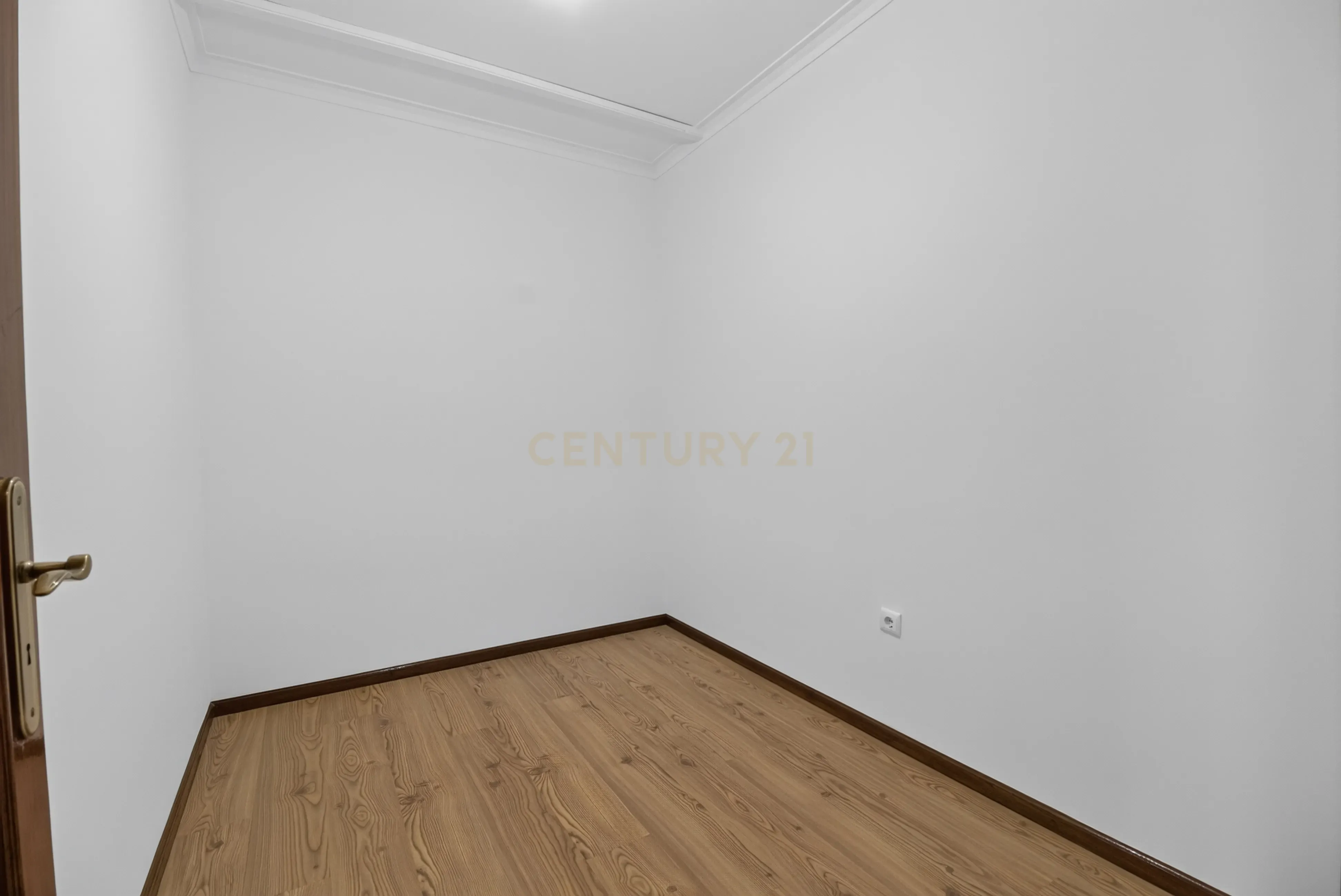 Fotografia 11 de T3+1 com Garagem Fechada e Elevador | Lomar – Braga
