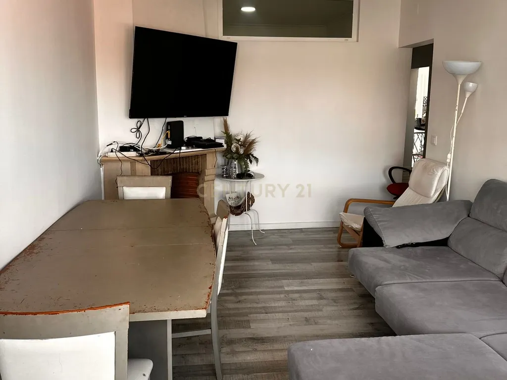 T2 Remodelado, Amora - Seixal - Image 19