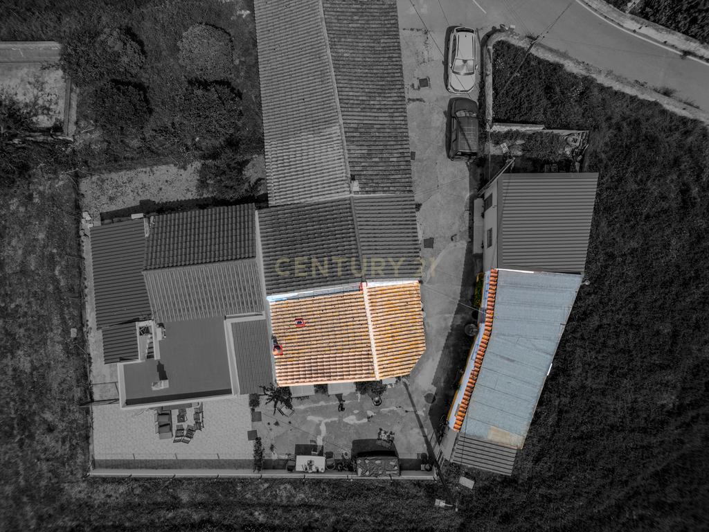 Moradia T2 com Anexo T1 - Luz de Tavira - Image 18