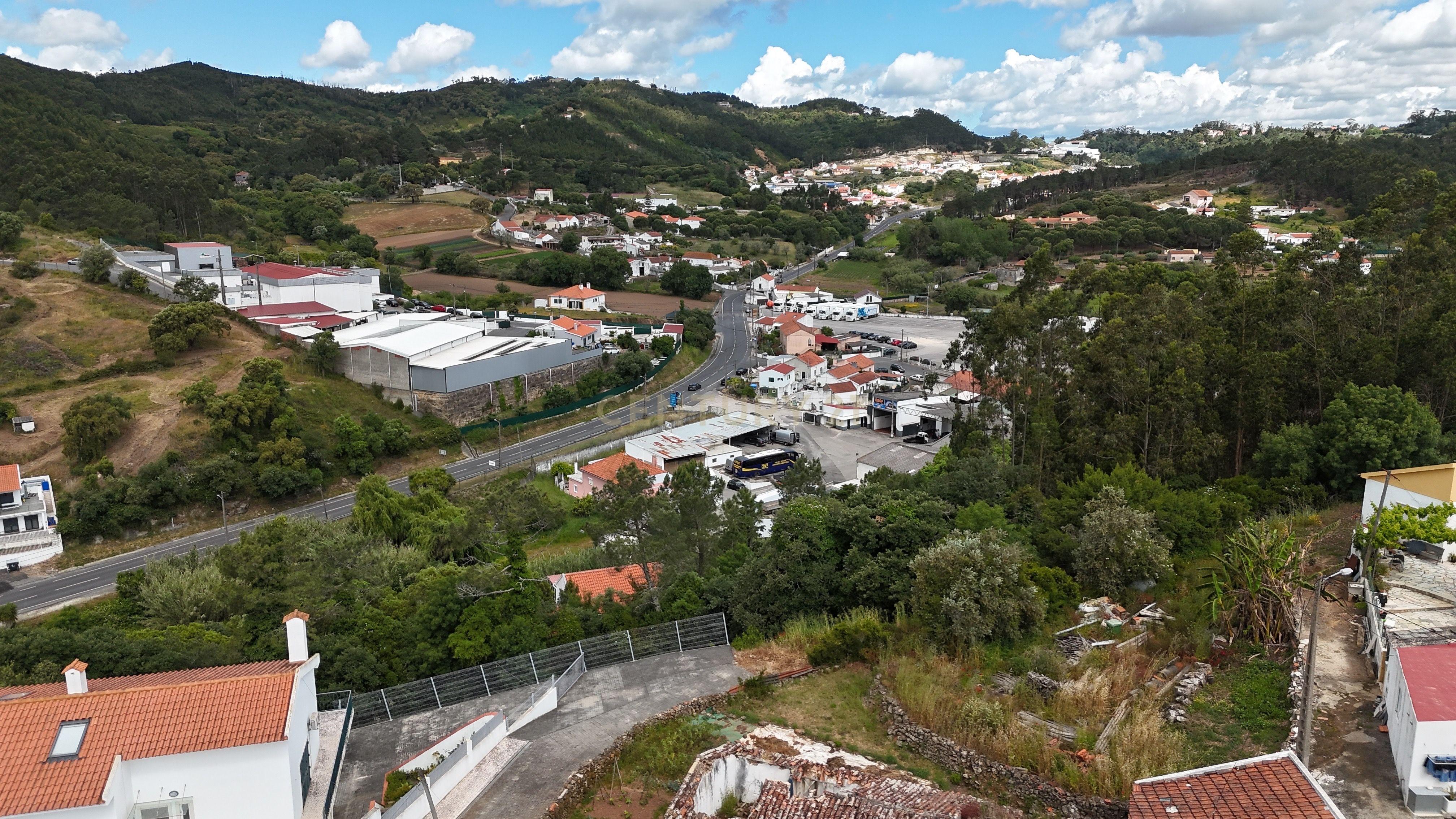 Fotografia 12 de Ruína para venda em Lousa