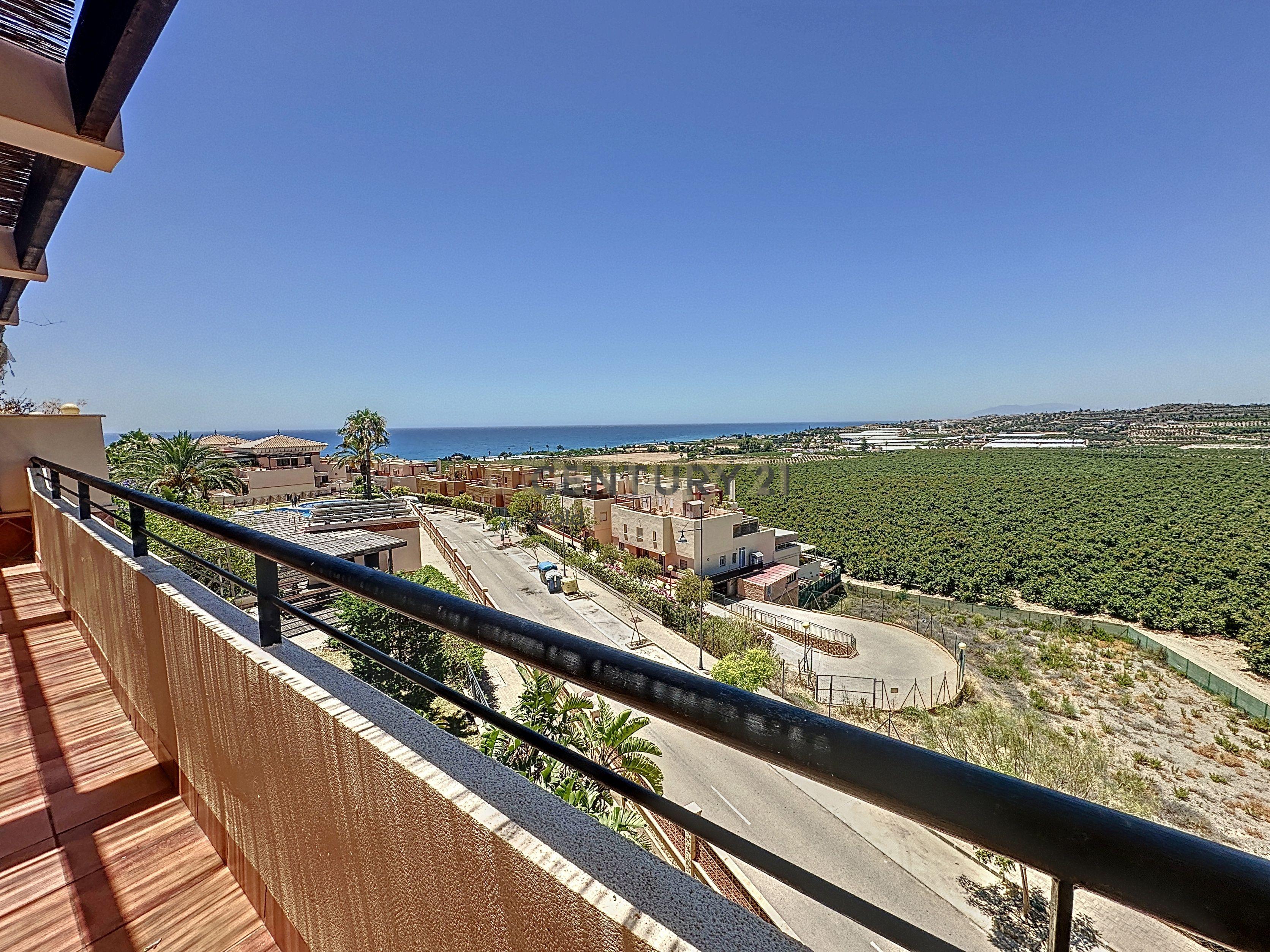 Cobertura Duplex com Vista para o Mar em Vélez-Málaga - Image 1