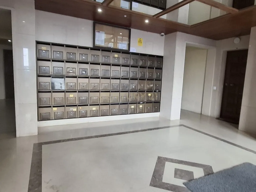 Apartamento T2 - Tapada das Mercês - Image 14