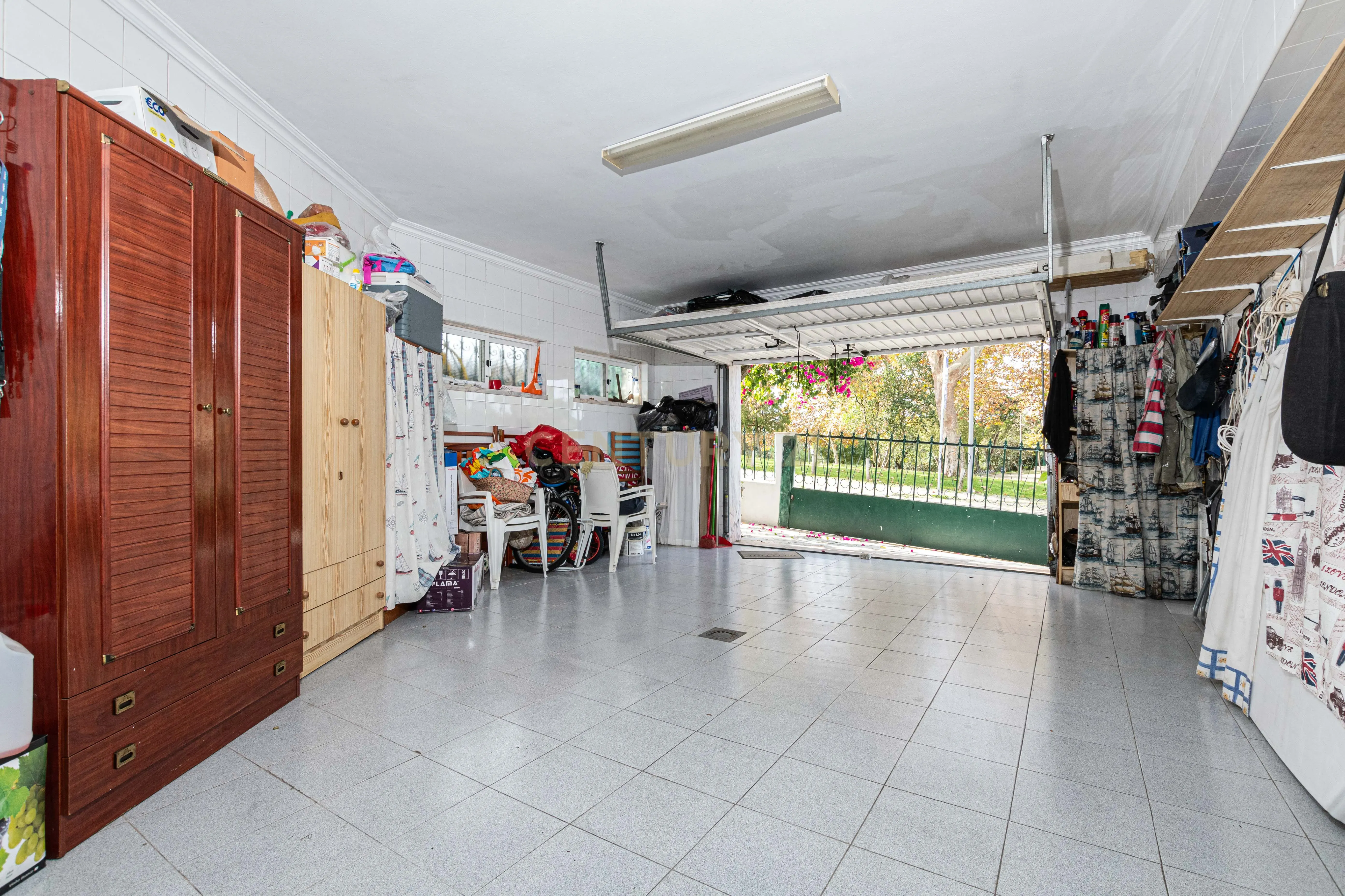 Moradia T4 no Bairro Madre de Deus - Image 64