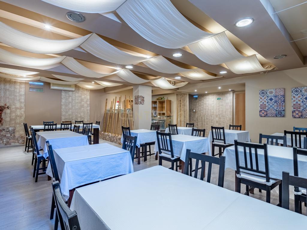 Espaço comercial no centro de Alverca junto às Finanças - Image 1