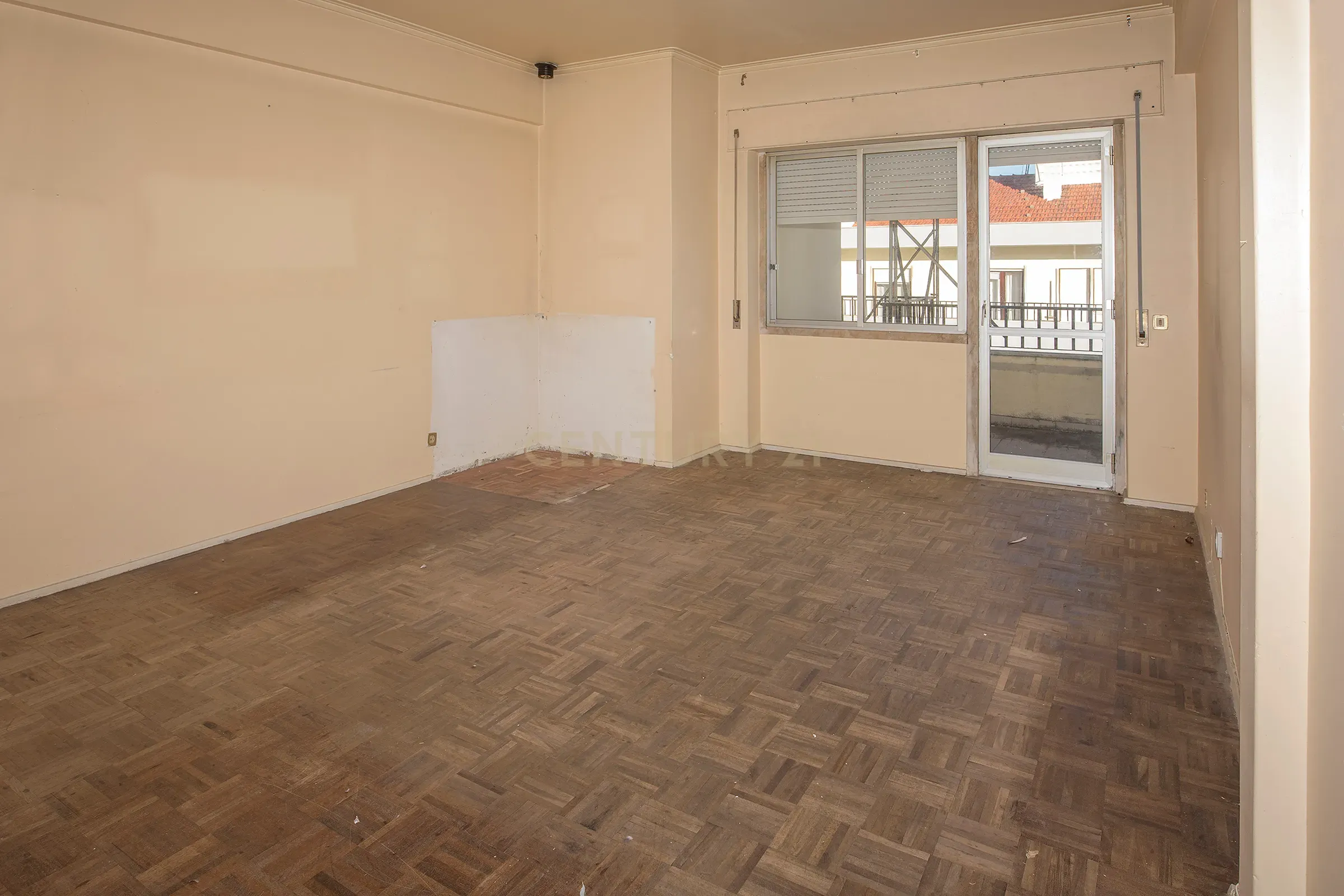 Apartamento T6 | Último Andar | 226m² | Quinta das Palmeiras, Oeiras - Image 26