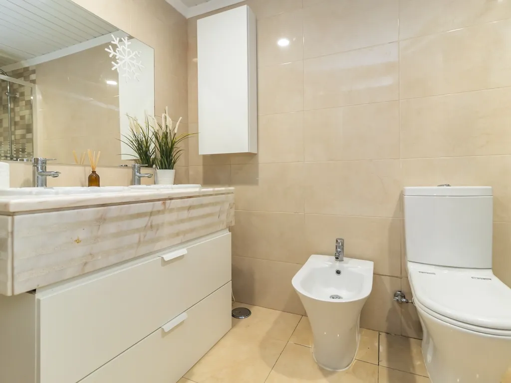 Viva com conforto no coração de Setúbal – Excelente Apartamento T3 nos Pinheirinhos - Image 25