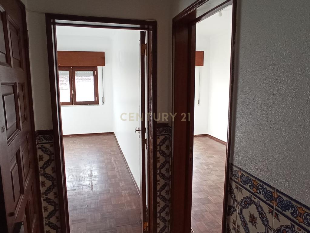 Apartamento t2, em São Sebastião, Setubal - Image 19