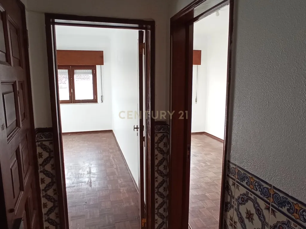 Apartamento t2, em São Sebastião, Setubal - Image 19
