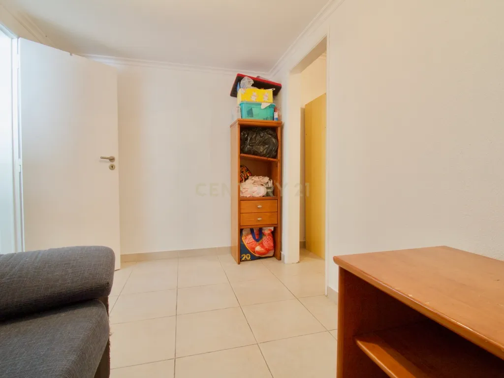 Apartamento T1 centro de Almada - Image 21
