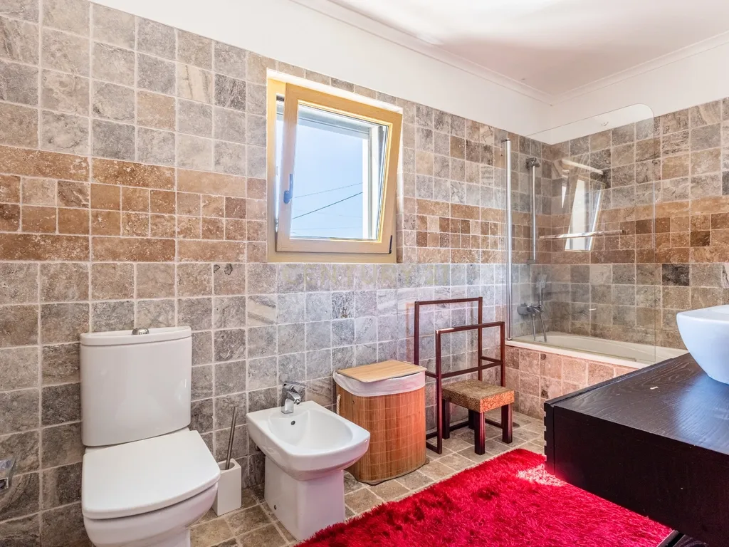 Moradia T4, em Sintra/Assafora, piscina e terreno de 3.720m2 - Image 38