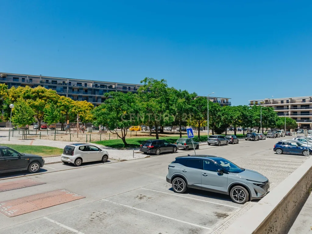 T3 com Terraços em Alcochete | A 20 Minutos de Lisboa - Image 61
