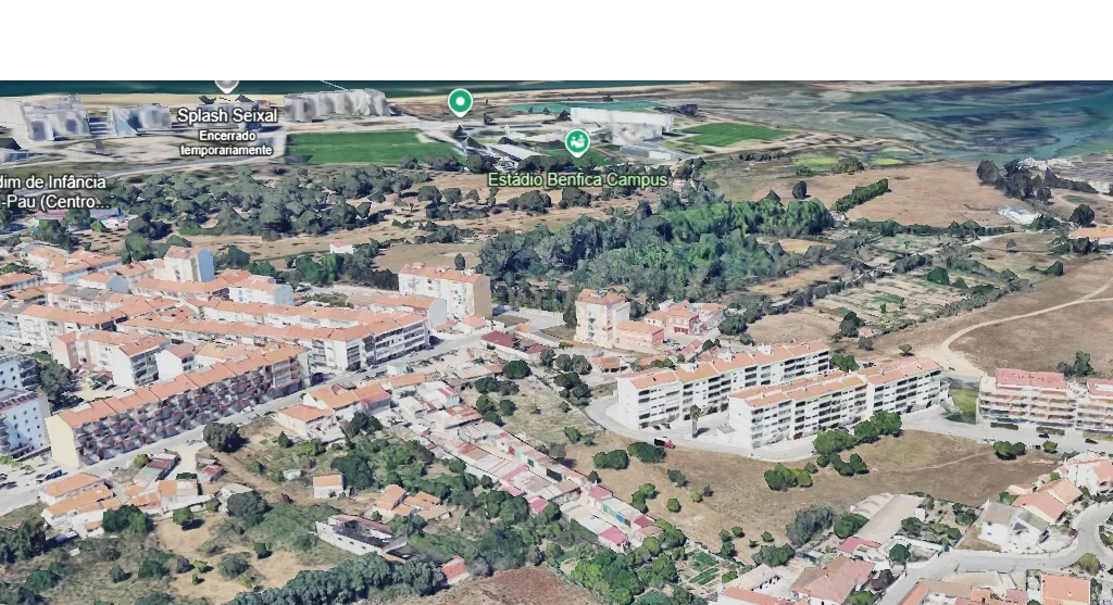 Terreno com 4640 m2 No Seixal - Image 3