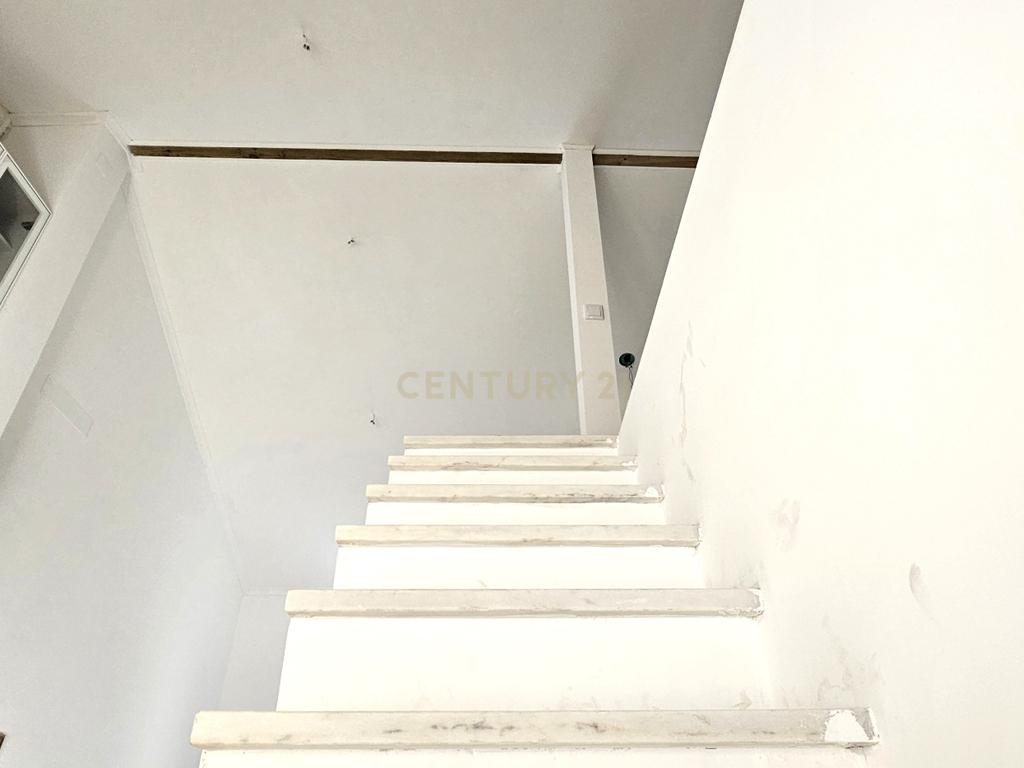 Moradia T2 + 1 no coração do bairro da Ajuda - Image 27