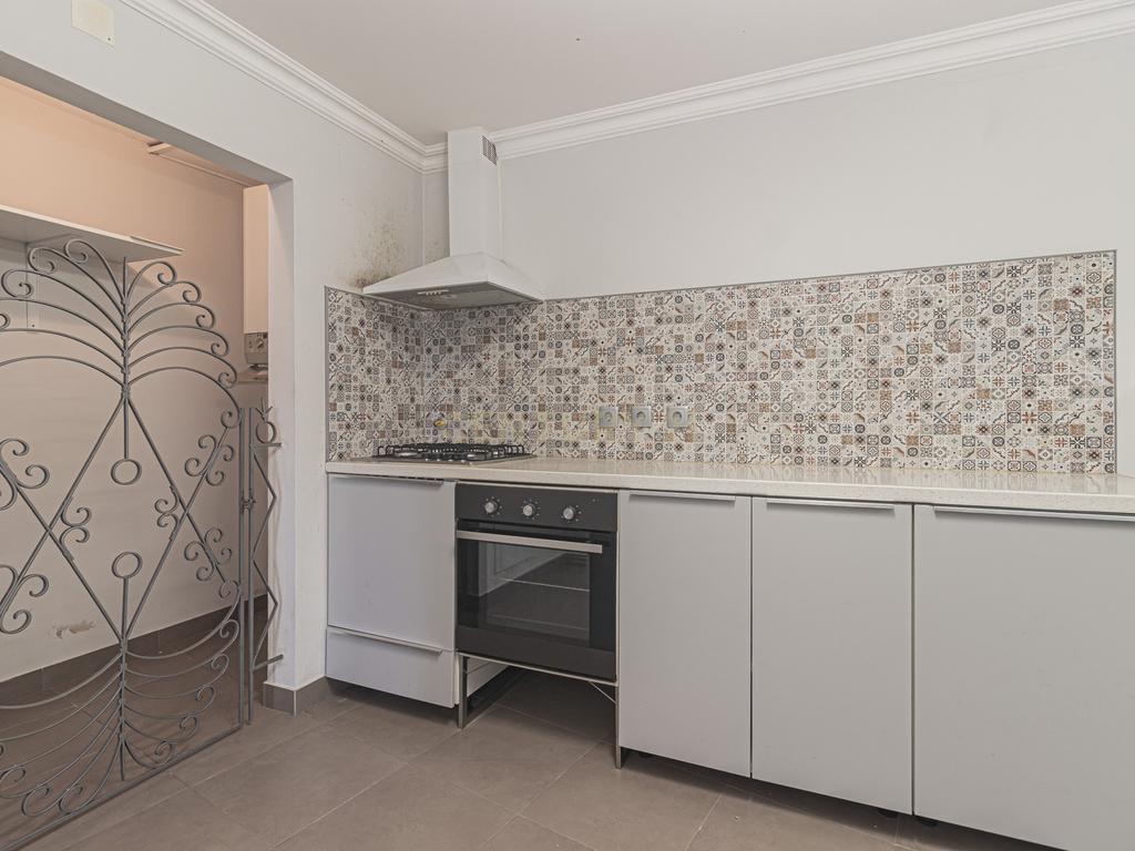 Moradia T4 em Vila Nova - Bucelas - Image 9