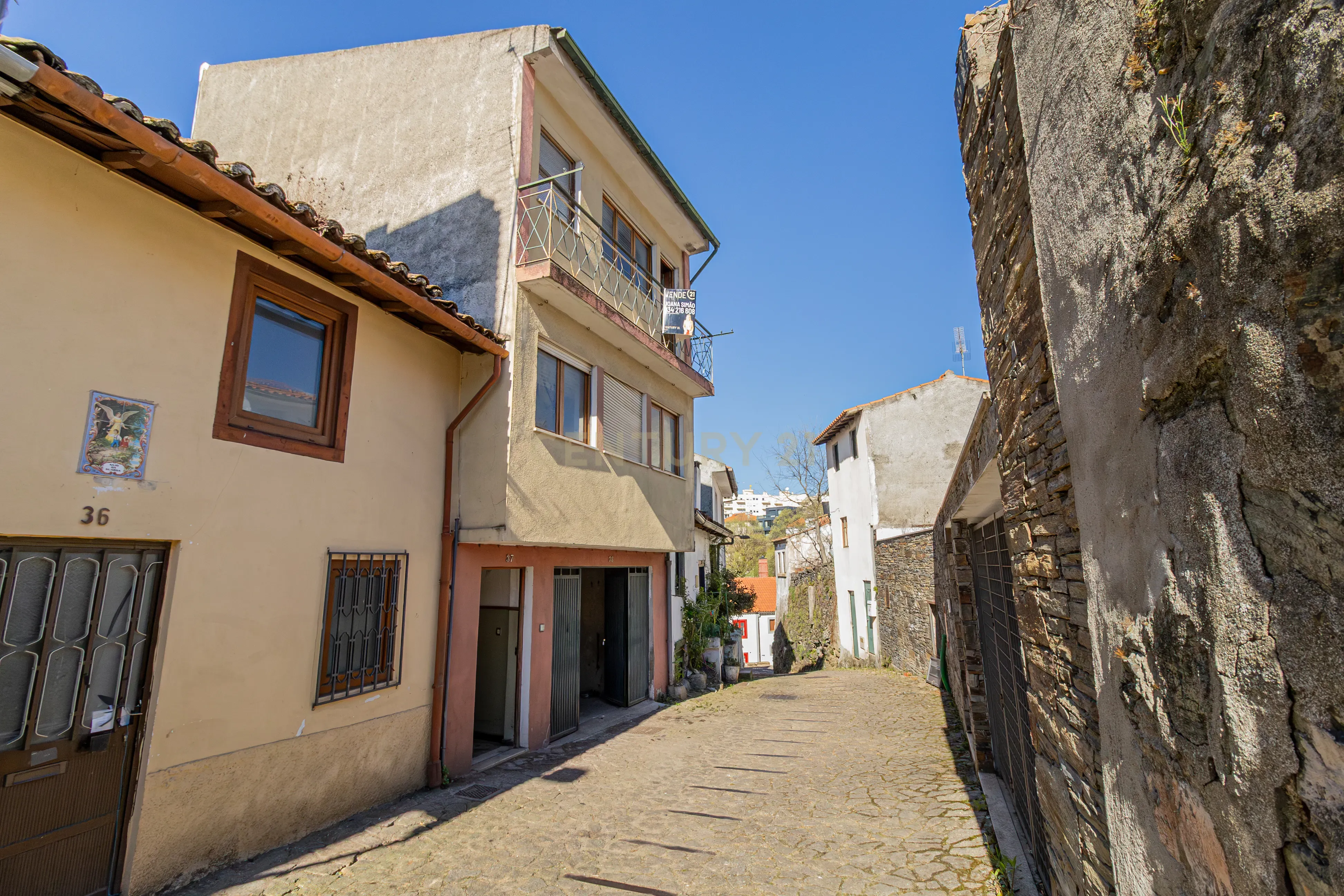 Moradia T2 à venda em Sé, Santa Maria e Meixedo, Bragança — foto 27