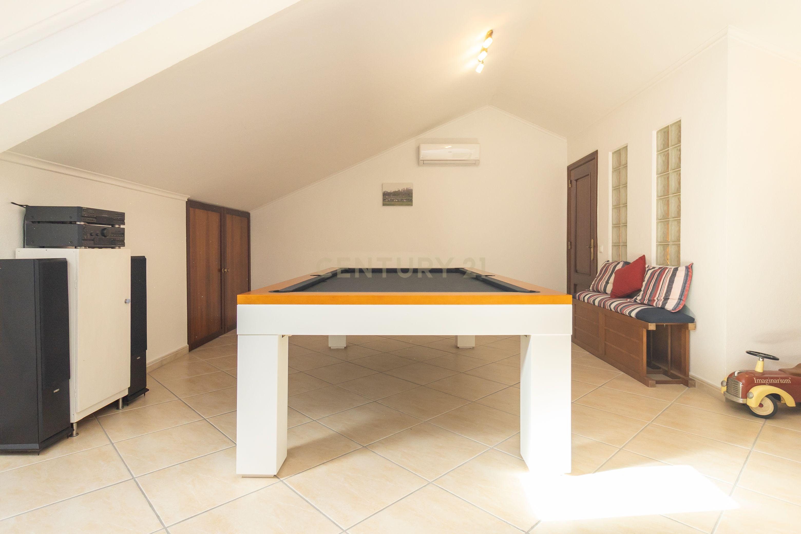 Moradia T4 em Palmela, com Piscina e Amplo Espaço Exterior - Image 54