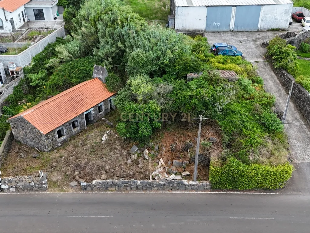 🏡 MORADIA TRADICIONAL EM PEDRA | SANTA BÁRBARA – ANGRA DO HEROÍSMO - Image 15
