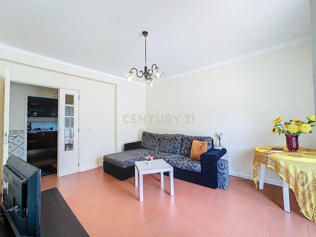 Apartamento - T2 - Praia Paredes da Vitória - Terraço - Vista Mar - Garagem - Image 12