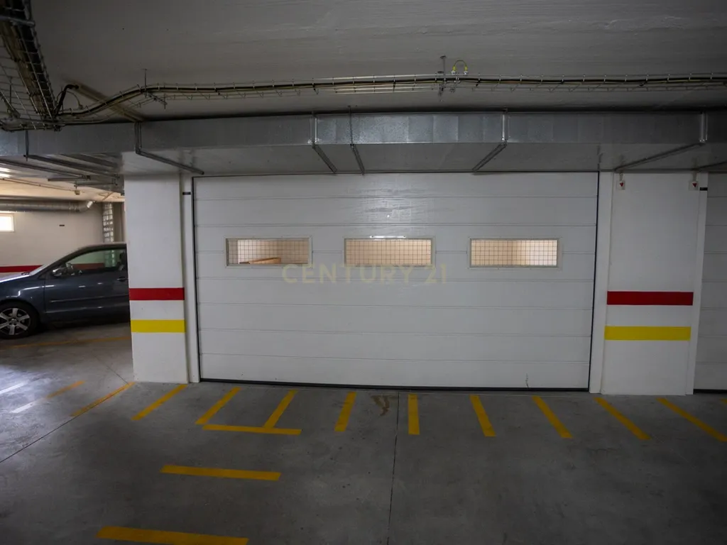 T3 com Box para 2 Carros no Lumiar, Ameixoeira - Image 37